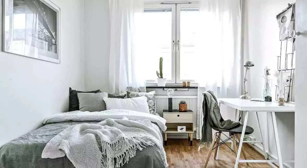 40 Minimalist Style Ideas for the Perfect Dorm Room