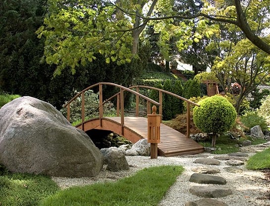 40 Trendy Landscaping and Gardening Ideas for the Summer