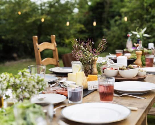 40 Elegant Tips for Outdoor Parties