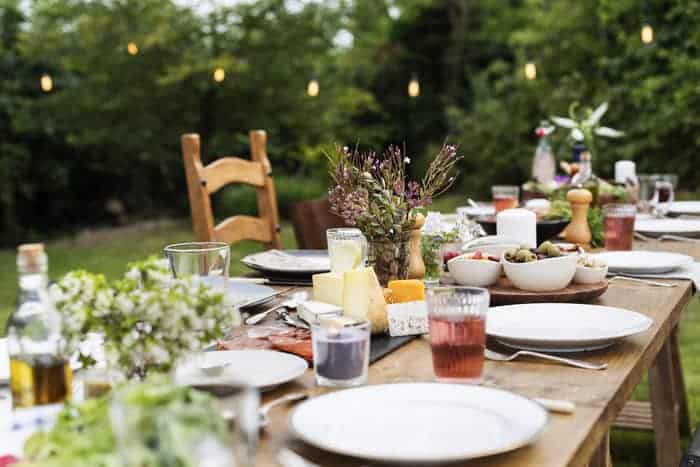 40 Elegant Tips for Outdoor Parties