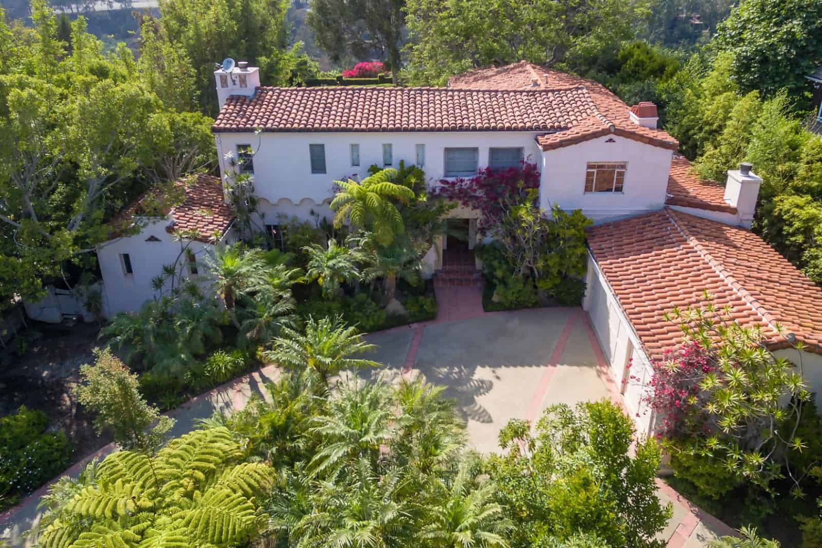 Tom Hanks’ Once-Home in the Pacific Palisades