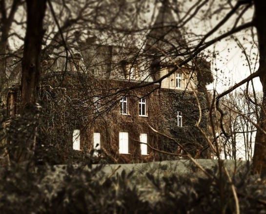 Secret Rooms Discovered In these Unconventional Homes and Castles