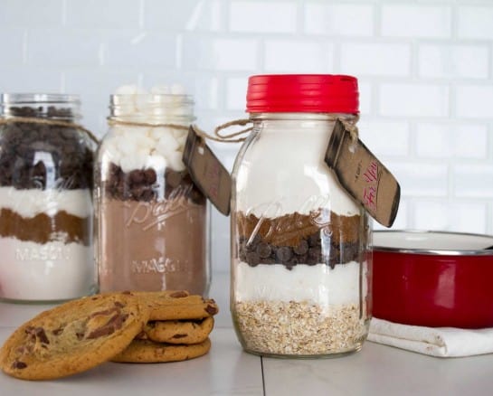 30 Easy DIY Holiday Gifts For Teachers