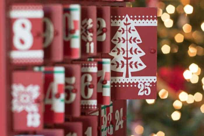 Home Addict’s Countdown to Christmas