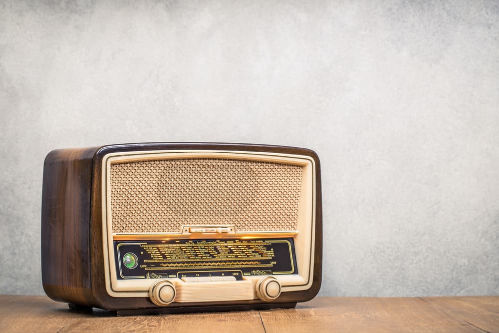 Vintage radios are very cute. Photo Credit: BrAt82/Shutterstock