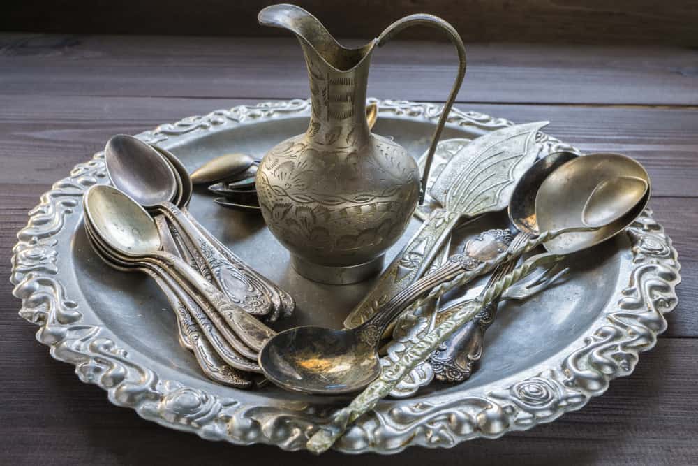Silver kitchenware image