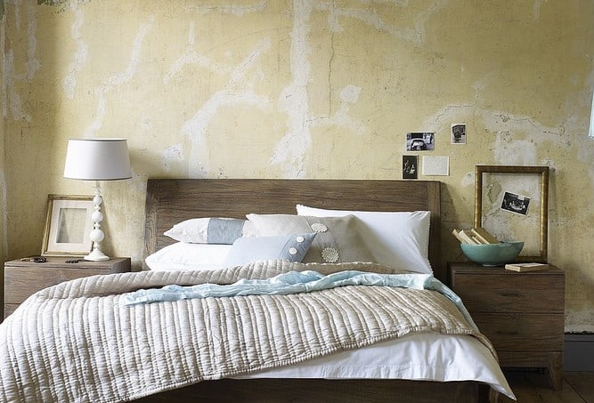 Distressed Walls Style