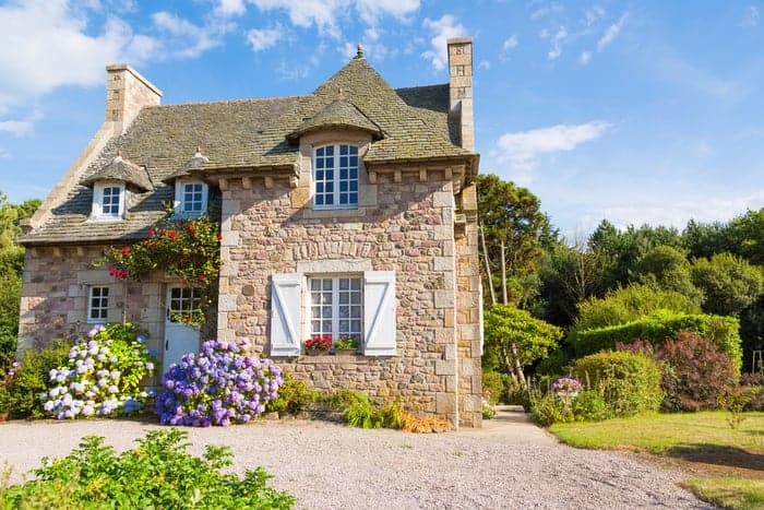 30 Ways to Make French Country Home Dreams Come True