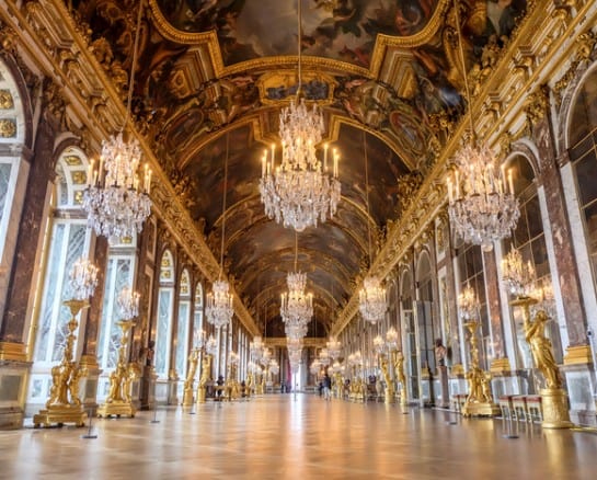 30 Regal Castles Open to Visitors