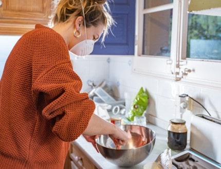 20 Delicious Cooking Tips For Being Stuck At Home