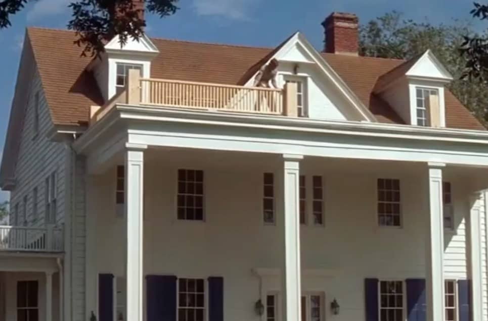 20 Iconic Coastal Homes Made Famous in Shows and Movies