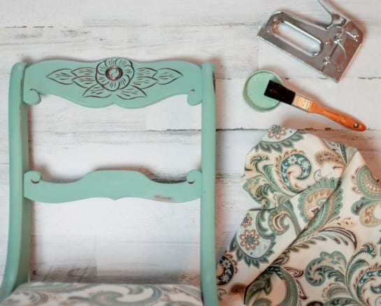 Chalk Paint Furniture Ideas that Add Character