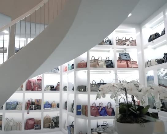 Luxury Purchases by Billionaires People Wouldn’t Even Fathom