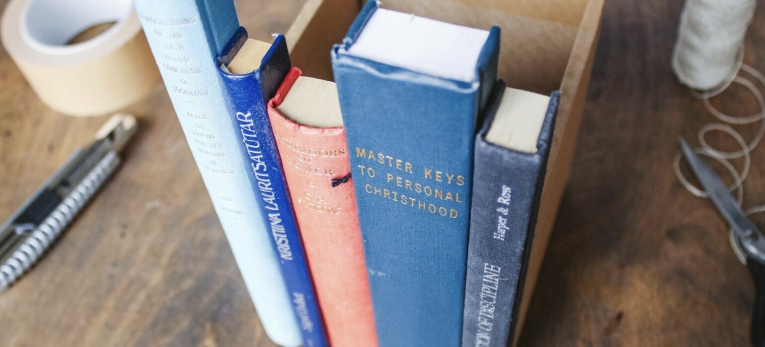Clever Hidden Storage DIY Ideas to Stash Your Cash