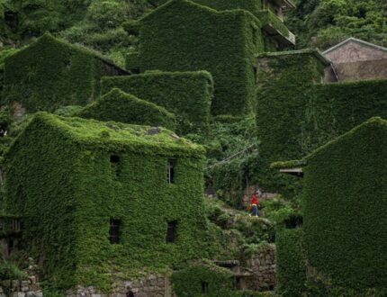 Haunting Images of the World’s Abandoned Sites