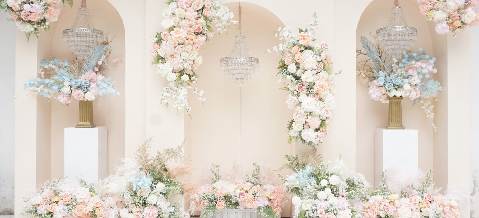 These Magical Wedding Backdrops Are a Total Steal