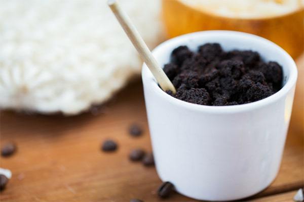 Exfoliating coffee and sugar scrub beauty product. Credit: Creative Green Living