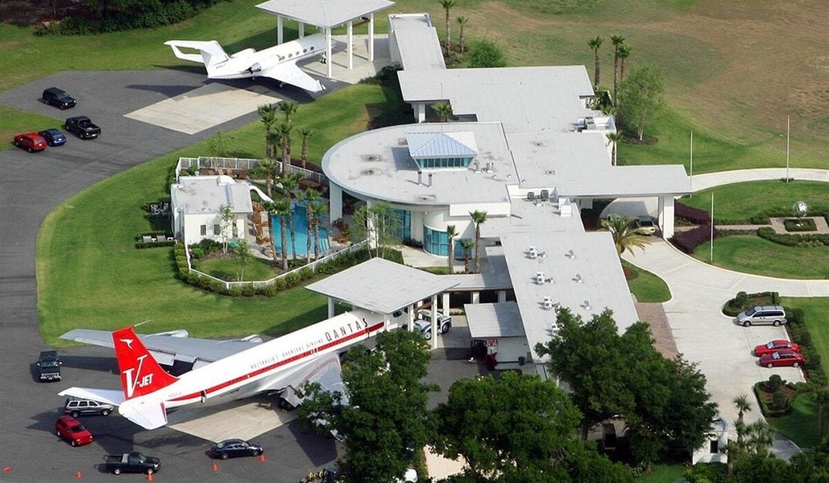 Money Can’t Buy Taste: The Ugliest Celebrity Homes of All Time