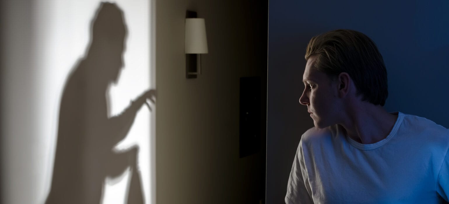 People Share Stories of The Worst House Guests They Ever Had