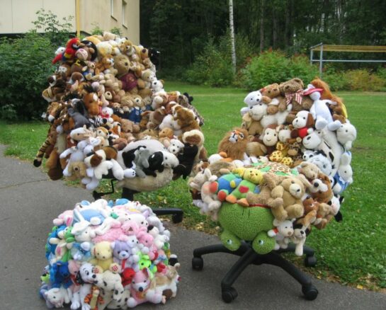 Hilarious Photos Of The Most Cringe-Worthy DIY Creations