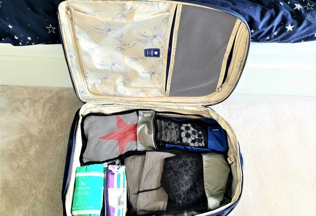 Clever Travel Hacks & Tips That Expert Travelers Swear By