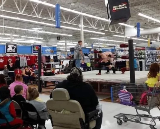 Os Melhores Momentos Já Registrados no Walmart que te Deixarão Sem Palavras