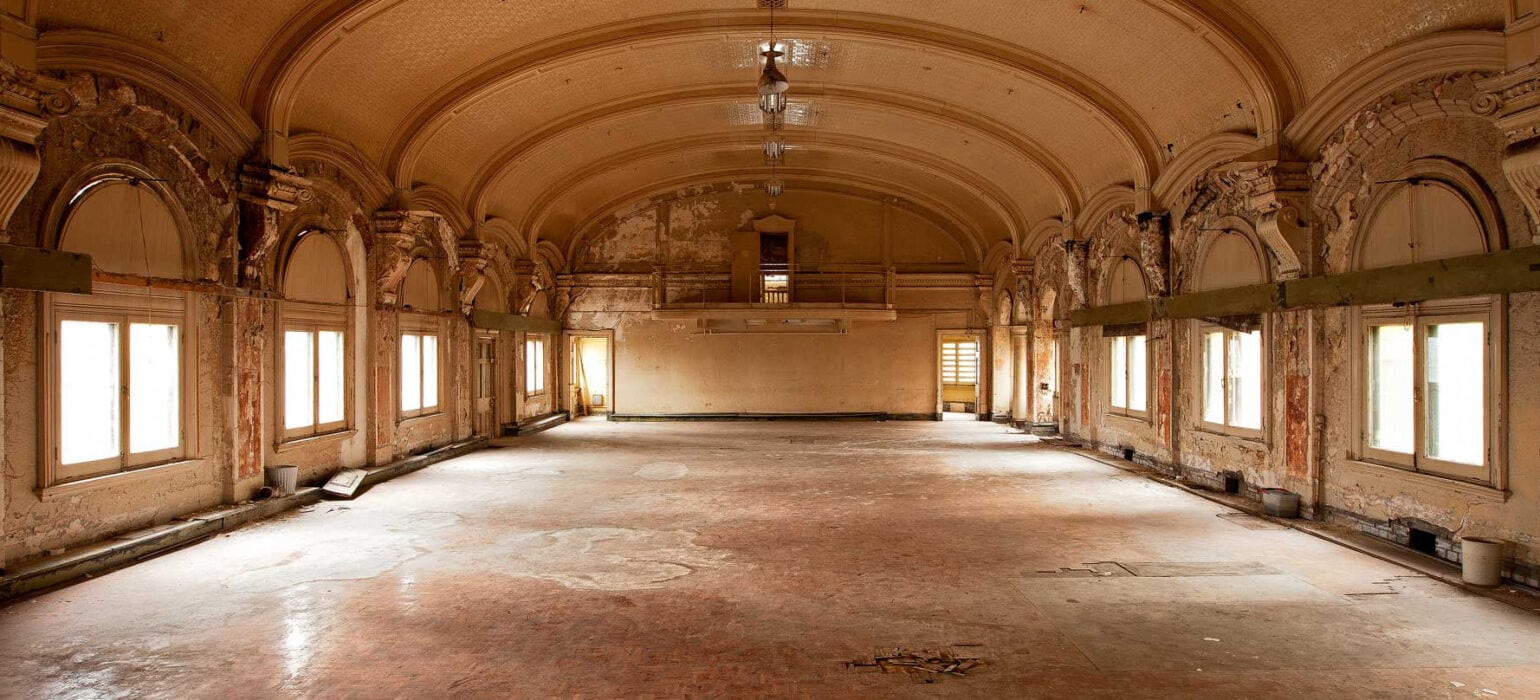 Famous Buildings That Have Secret Rooms