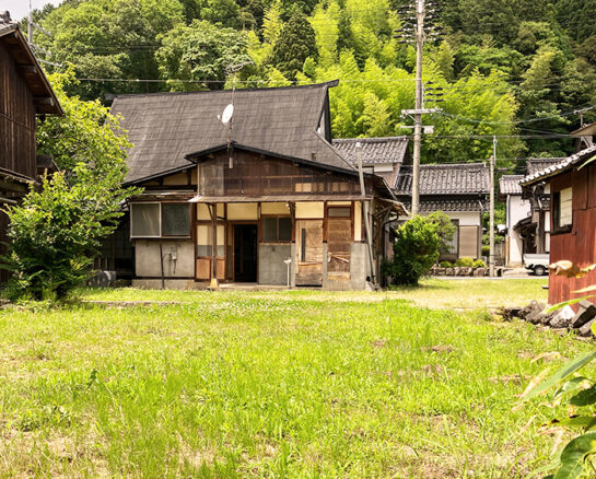 Photos Of Free or Cheap Abandoned Houses in Japan